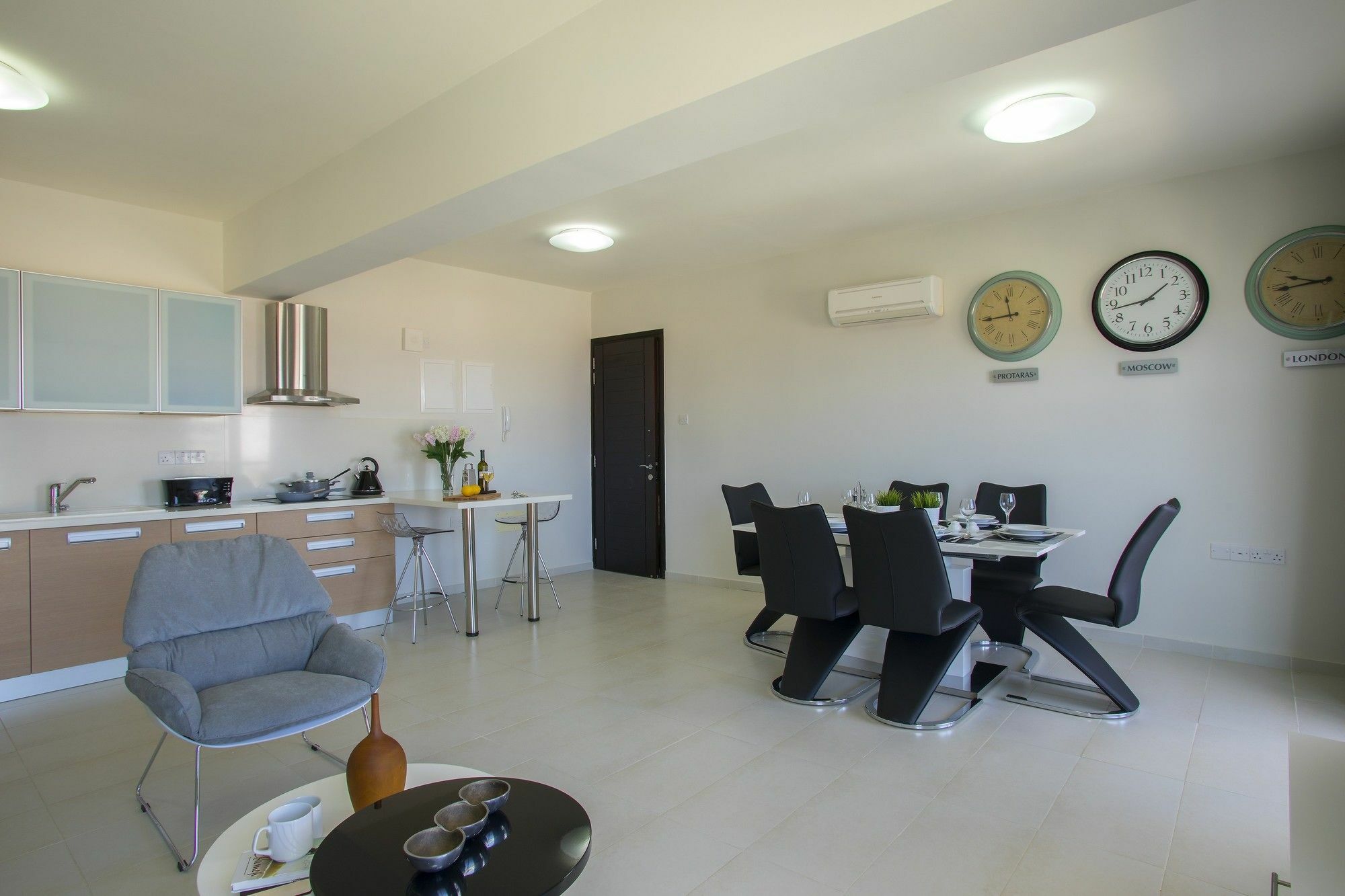 Marianna Suite Pernera Экстерьер фото